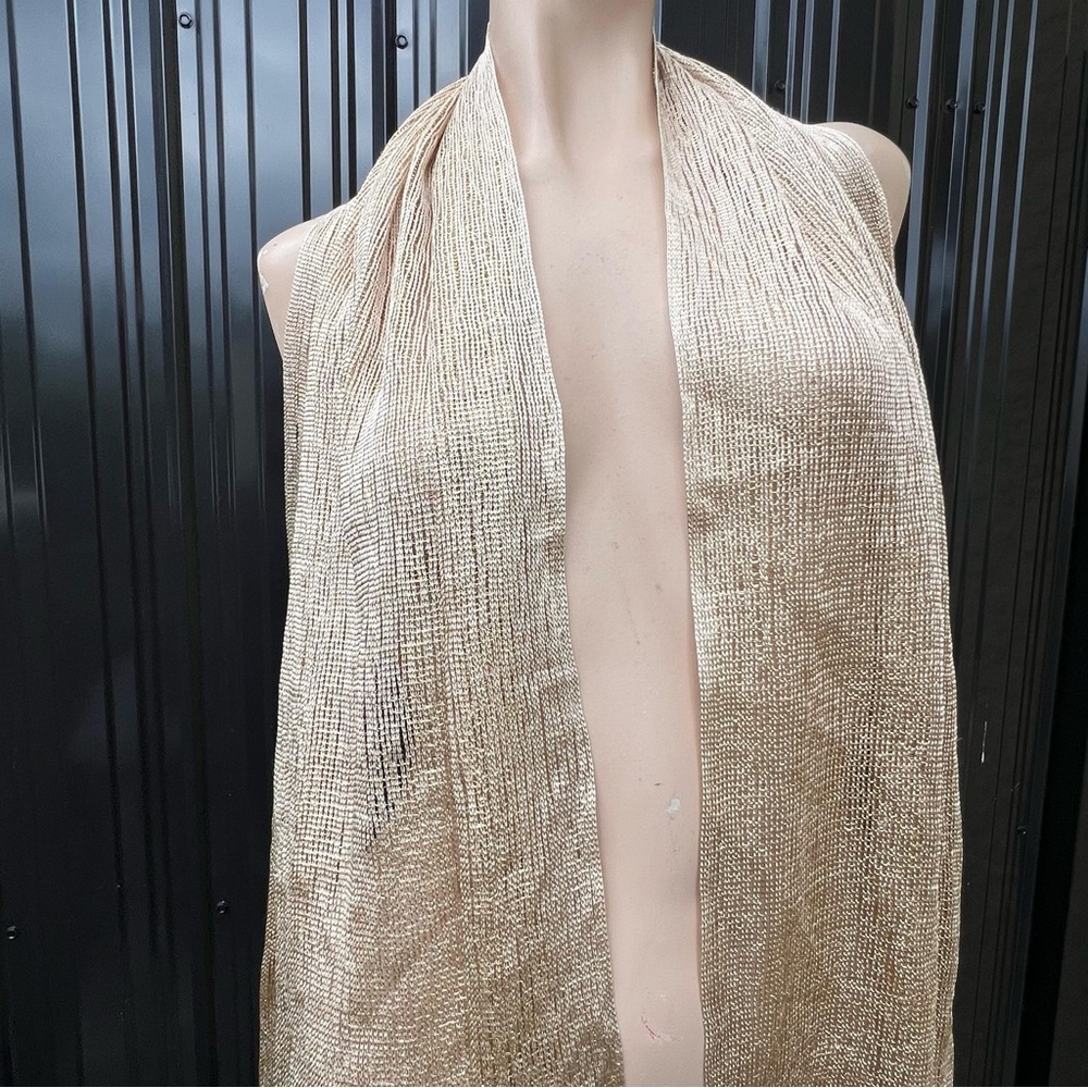 Gold Halter Top - Picture 11 of 15